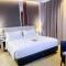 Harper Palembang by ASTON