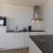 Welcome in - Royaal appartement De Zeester met riant terras I Gorishoeksedijk 41, Scherpenisse