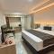 Crystal Plaza Hotel