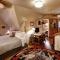 The Queen, A Victorian Bed & Breakfast
