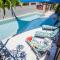 Kingfisher • Beachside 3BR • Heated Pool • Walk to Beach