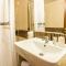 Queen Olga Hotel