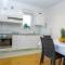 Summer Breeze Pool Apartments