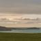 Panoramic Sea-View Family Appartment , Free Parking, Sleeps 6 , Walk to Beach, Station, & Town