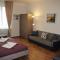 Spacious Prague View Apartment - Prága