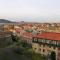 Spacious Prague View Apartment - Prága