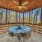 Black Forest - Wifi, Pet Friendly, Grill, Deck, Screen Porch, Family Friendly, Fireplace, Pool Access, Hiking