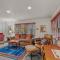 Black Forest - Wifi, Pet Friendly, Grill, Deck, Screen Porch, Family Friendly, Fireplace, Pool Access, Hiking