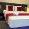 Evelia Hotels