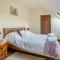 2 Bed in Trallong oc-bow106