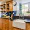 2 Bed in Winster PK885