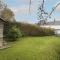2 Bed in Reynoldston oc-hh328