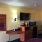 Royal Inn Pearsall