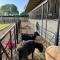 Willow Court Farm Studio West & Petting Farm, 8 mins to Legoland & Windsor, 15 mins to Lapland UK