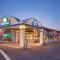 Days Inn by Wyndham Lethbridge - Lethbridge