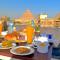 Locanda pyramids view