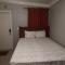 Errol and Nancys Place