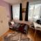 Grosses Apartment Aschaffenburg 4 Schlafzimmer für bis zu 11 Gäste AschaffApartment Mainaschaff