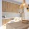 Nature Retreat Green Oasis Villa with Private Pool & Rooftop Hot Tub