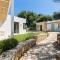 Nature Retreat Green Oasis Villa with Private Pool & Rooftop Hot Tub