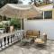 Poseidon Beach Bar & Restaurant Apartments