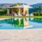 Arodamos Villa with a pool, children's games, and BBQ, perfect for 23 people! - Skouloúfia