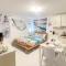 Alicetta Apartment by Ca-Sa Check