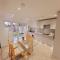 Ideal Lodgings in Radcliffe