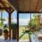 Beachfront Villa Carpe Diem