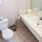 Continental Inn & Suites