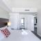 Birds Eye Views from Chic Harbourside Abode