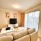 10 CBD Resort 2BR Secure Suite Pool Gym & Parking