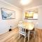 10 CBD Resort 2BR Secure Suite Pool Gym & Parking