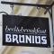 Brunius Bed