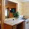 Emerald Forest Cabins - ترينيداد