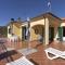 Apartment Aurora by Interhome