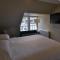 The Seafield Arms Hotel Cullen - Self Catering