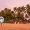 Mad Monkey Hostel Nacpan Beach