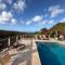 Cruz Bay Tropical Condo