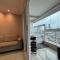 01 Qt.| 2 Hosp. | Linda Vista | Jacuzzi Privativa
