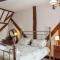 Heritage Lodge