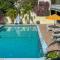 Ocean Lodge
