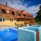 Rajna VillaBridge&SPA