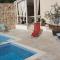 Family Apartments Švob with pool