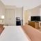 Ramada by Wyndham Kamloops