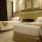 Crown Royale Hotel