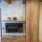 Designer Family Chalet I 5 min walk to Ski Lifts & 1 min to Shops I Mountain View