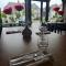 Logis Loire Hotel - Les Cocottes Restaurant
