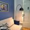 Stylish City Center Apartment