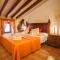 Petit Hotel Alaro